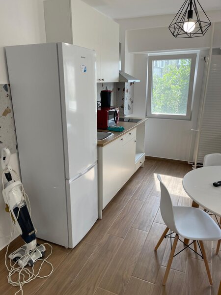 Berceni, Aleea Tomesti, garsoniera,