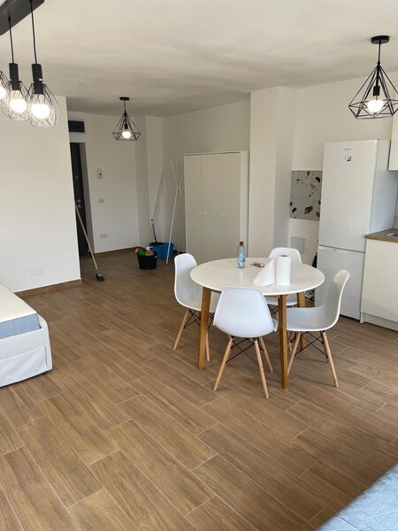 Berceni, Aleea Tomesti, garsoniera,